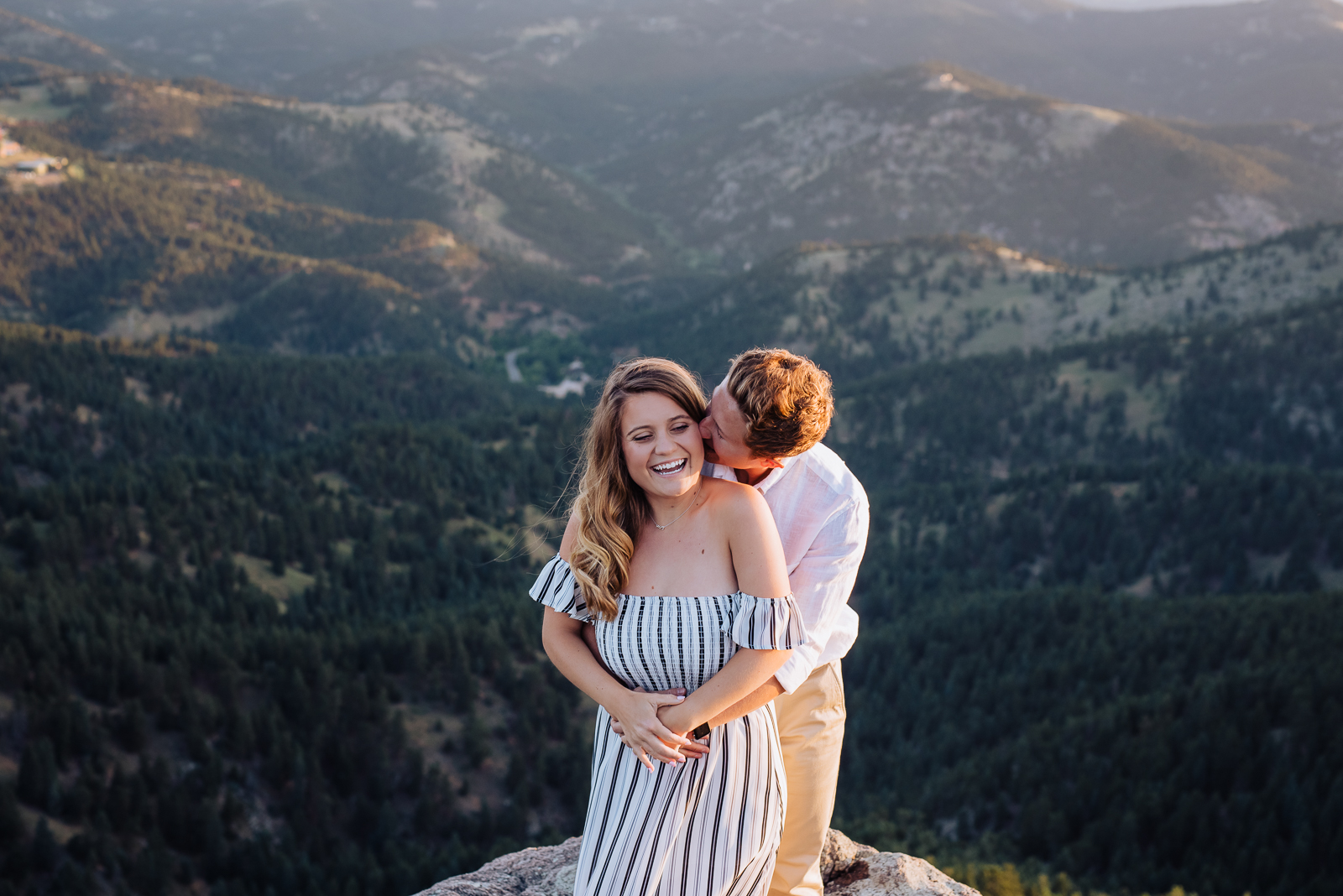 Love at Lost Gulch | Engagement Photo | Lost Gulch Overlook | From the Hip Photo