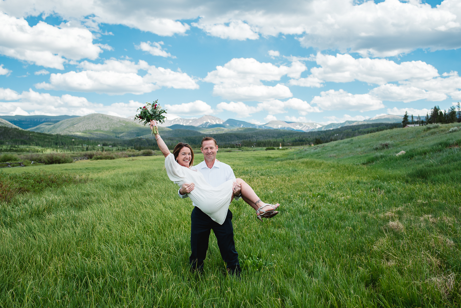 An Exceptional Devil's Thumb Wedding | Wedding Photo | Devil's Thumb Ranch| From the Hip Photo