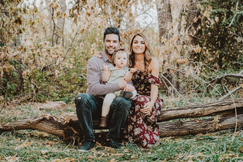 Matthews/Winters Park outdoor nature trail park fun candid loving family picture | From the Hip Photo portrait photography