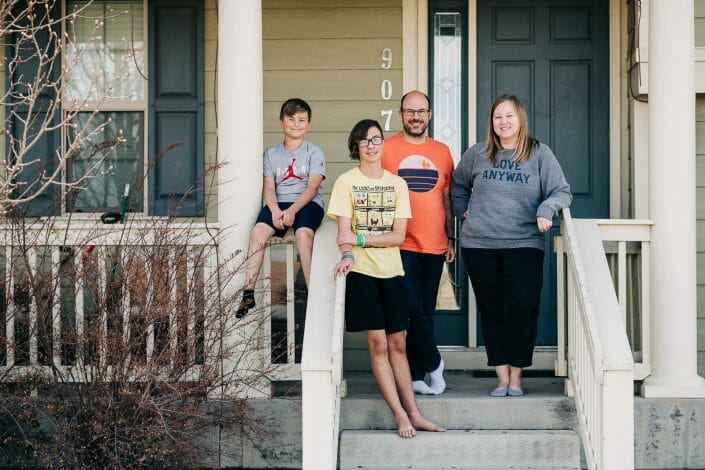 Front Porch Photo | Denver Colorado Family Photographer
