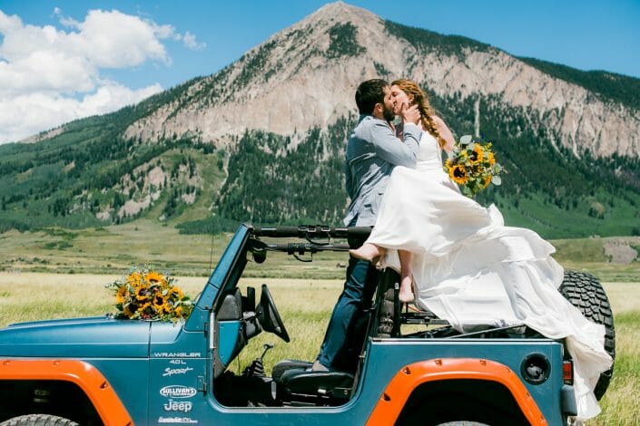 Fun Mountain Wedding Photo with Jeep | Colorado Elopement Photographer