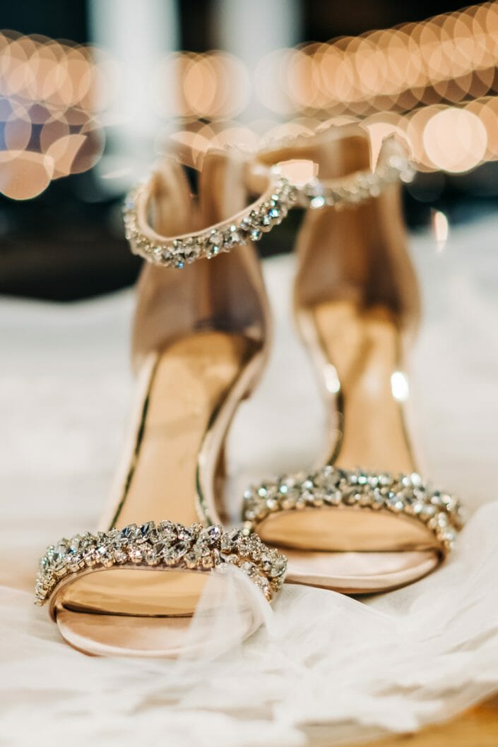 Bride Getting Ready for her Wedding Day| Larkspur Colorado Elopement Photographer