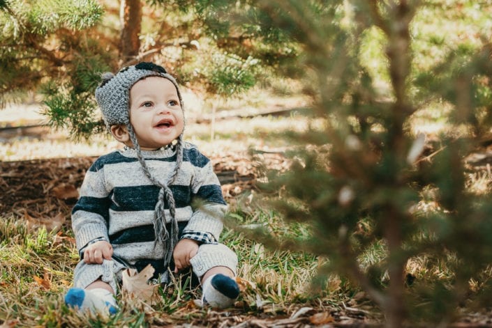 Family Christmas tree photo session in Denver | Colorado Lifestyle Photographer