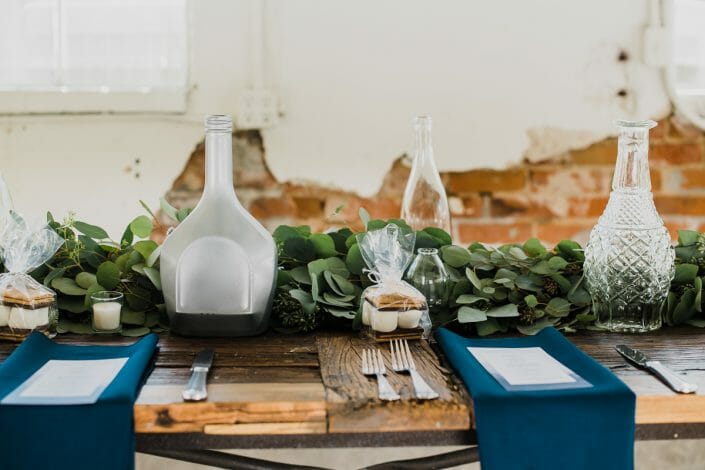 Urban Wedding Decor and Food Photo | Denver Colorado Elopement Photographer